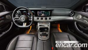 Mercedes-Benz E-Class E350 4MATIC AMG Line 2023 года из Южной Кореи