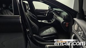 Mercedes-Benz E-Class E350 4MATIC AMG Line 2023 года из Южной Кореи