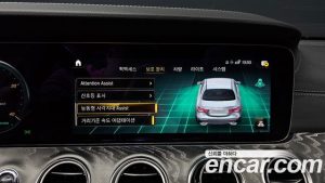 Mercedes-Benz E-Class E350 4MATIC AMG Line 2023 года из Южной Кореи