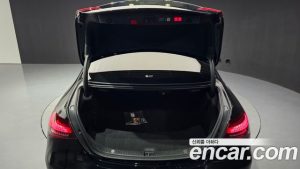 Mercedes-Benz E-Class E350 4MATIC AMG Line 2023 года из Южной Кореи
