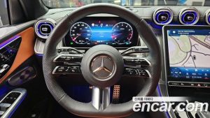 Mercedes-Benz GLC-Class GLC300 4MATIC Online Special 2023 года из Южной Кореи