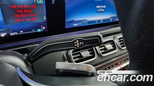 Mercedes-Benz GLE-Class GLE300d 4MATIC 2025 года из Южной Кореи