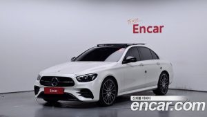 Mercedes-Benz E-Class E350 4MATIC AMG Line 2023 года из Южной Кореи