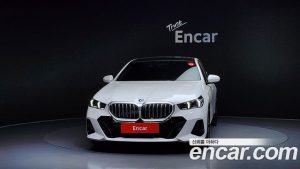 BMW 5-Series 520i M Sport 2024 года из Южной Кореи