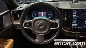 Volvo XC60 B5 Inscription 2022 года из Южной Кореи
