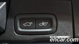 Volvo XC60 B5 Inscription 2022 года из Южной Кореи