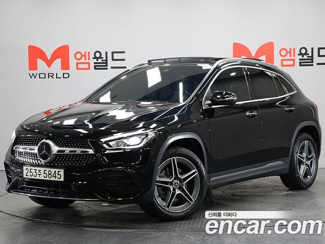 Mercedes-Benz GLA-Class GLA250 4MATIC 2023 года из Кореи