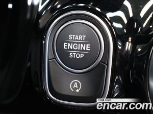 Mercedes-Benz GLA-Class GLA250 4MATIC 2023 года из Южной Кореи