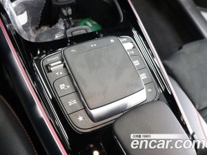 Mercedes-Benz GLA-Class GLA250 4MATIC 2023 года из Южной Кореи