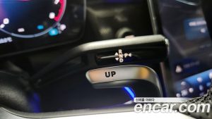 Mercedes-Benz GLC-Class AMG GLC43 4MATIC 2025 года из Южной Кореи