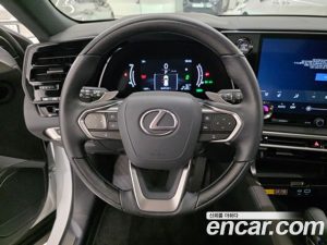 Lexus RX Luxury 2024 года из Южной Кореи