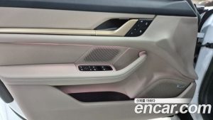 Porsche Taycan Base 2023 года из Южной Кореи