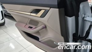 Porsche Taycan Base 2023 года из Южной Кореи