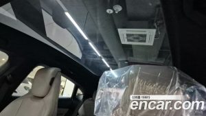 Porsche Taycan Base 2023 года из Южной Кореи