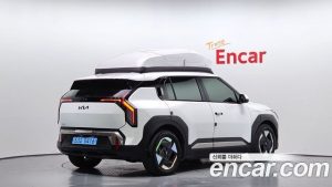 Kia EV3 Long Range 2WD 2025 года из Южной Кореи