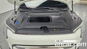 Kia EV3 Long Range 2WD 2025 года из Южной Кореи
