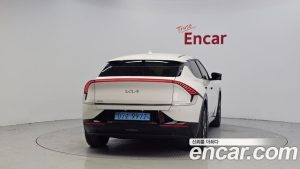 Kia EV6 Long Range 2024 года из Южной Кореи