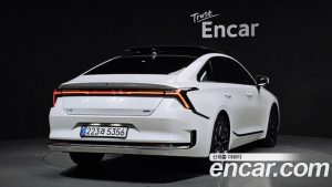 Kia K8 Signature 2025 года из Южной Кореи