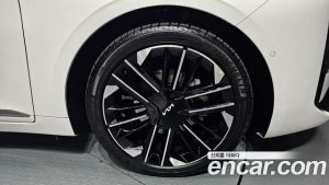 Kia K8 Signature 2025 года из Южной Кореи