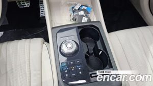Kia K8 Signature 2025 года из Южной Кореи