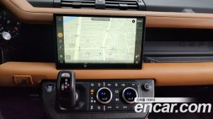 Land Rover Defender 110 P400 X 2024 года из Южной Кореи