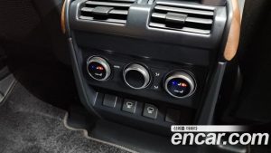Land Rover Defender 110 P400 X 2024 года из Южной Кореи