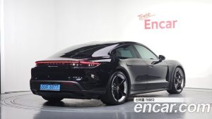 Porsche Taycan Base 2023 года из Южной Кореи