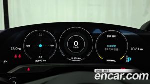 Porsche Taycan Base 2023 года из Южной Кореи