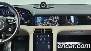 Porsche Taycan Base 2023 года из Южной Кореи