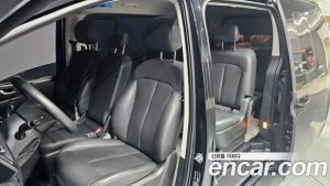 Hyundai Staria Tourer 9-Seater 2025 года из Южной Кореи