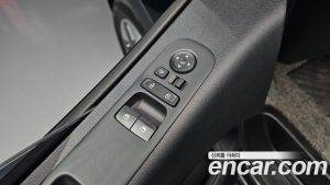 Hyundai Staria Tourer 9-Seater 2025 года из Южной Кореи
