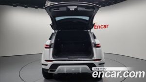 Land Rover Range Rover Evoque P250 Dynamic SE 2024 года из Южной Кореи
