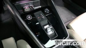 Audi A3 40 TFSI Premium 2023 года из Южной Кореи