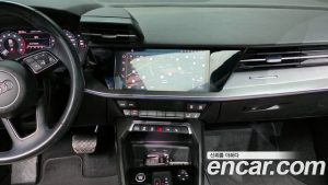 Audi A3 40 TFSI Premium 2023 года из Южной Кореи