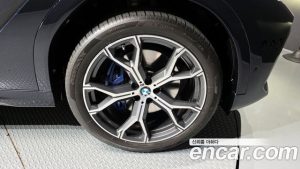 BMW X6 xDrive40i M Sport 2023 года из Южной Кореи