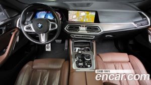 BMW X6 xDrive40i M Sport 2023 года из Южной Кореи