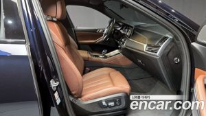 BMW X6 xDrive40i M Sport 2023 года из Южной Кореи