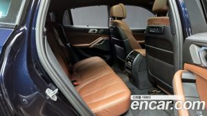 BMW X6 xDrive40i M Sport 2023 года из Южной Кореи