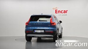 Volvo XC40 B4 ULTIMATE Bright 2024 года из Южной Кореи