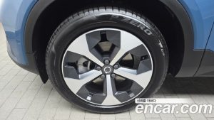 Volvo XC40 B4 ULTIMATE Bright 2024 года из Южной Кореи