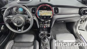 Mini Cooper Mayfield Edition 2024 года из Южной Кореи