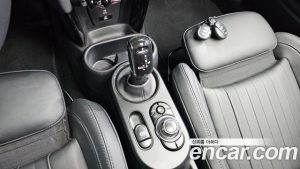 Mini Cooper Mayfield Edition 2024 года из Южной Кореи