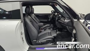 Mini Cooper Mayfield Edition 2024 года из Южной Кореи