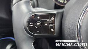 Mini Cooper Mayfield Edition 2024 года из Южной Кореи