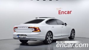 Volvo S90 B6 AWD ULTIMATE Bright 2024 года из Южной Кореи