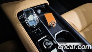 Volvo S90 B6 AWD ULTIMATE Bright 2024 года из Южной Кореи