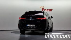 BMW X4 xDrive20i M Sport 2023 года из Южной Кореи