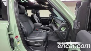 Land Rover Defender 110 D300 75th Edition 2023 года из Южной Кореи