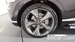 Genesis GV80 2.5T Бензин 2WD 2024 года из Южной Кореи