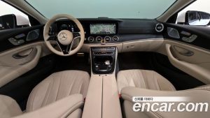 Mercedes-Benz CLS-Class CLS300d 4MATIC 2023 года из Южной Кореи